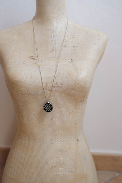 Collana carota selvatica
