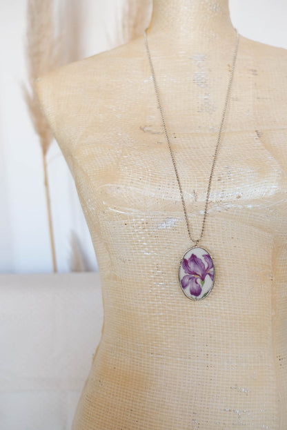 Collana 319 - iris grande