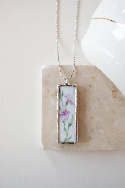 Collana 328 - iris