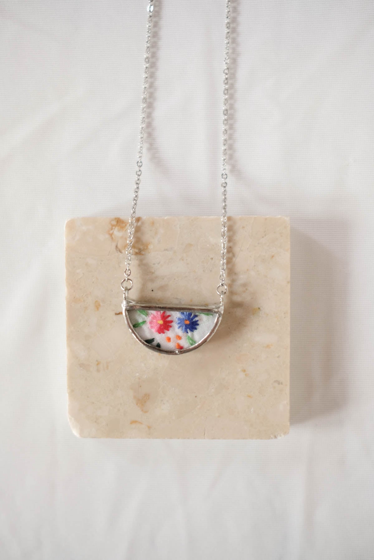collana ricami 35