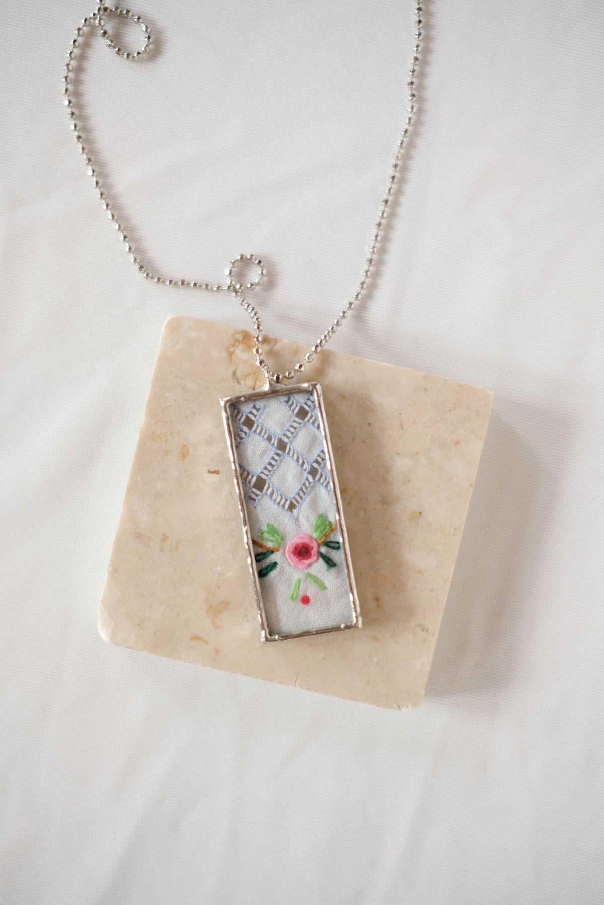 collana ricami 39