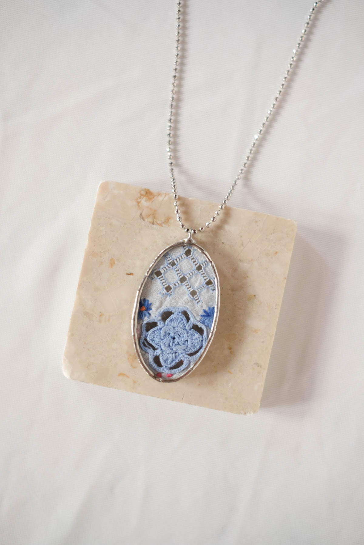 collana ricami 41