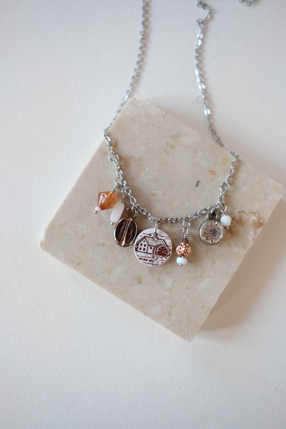 collana "ovunque proteggi" n.64