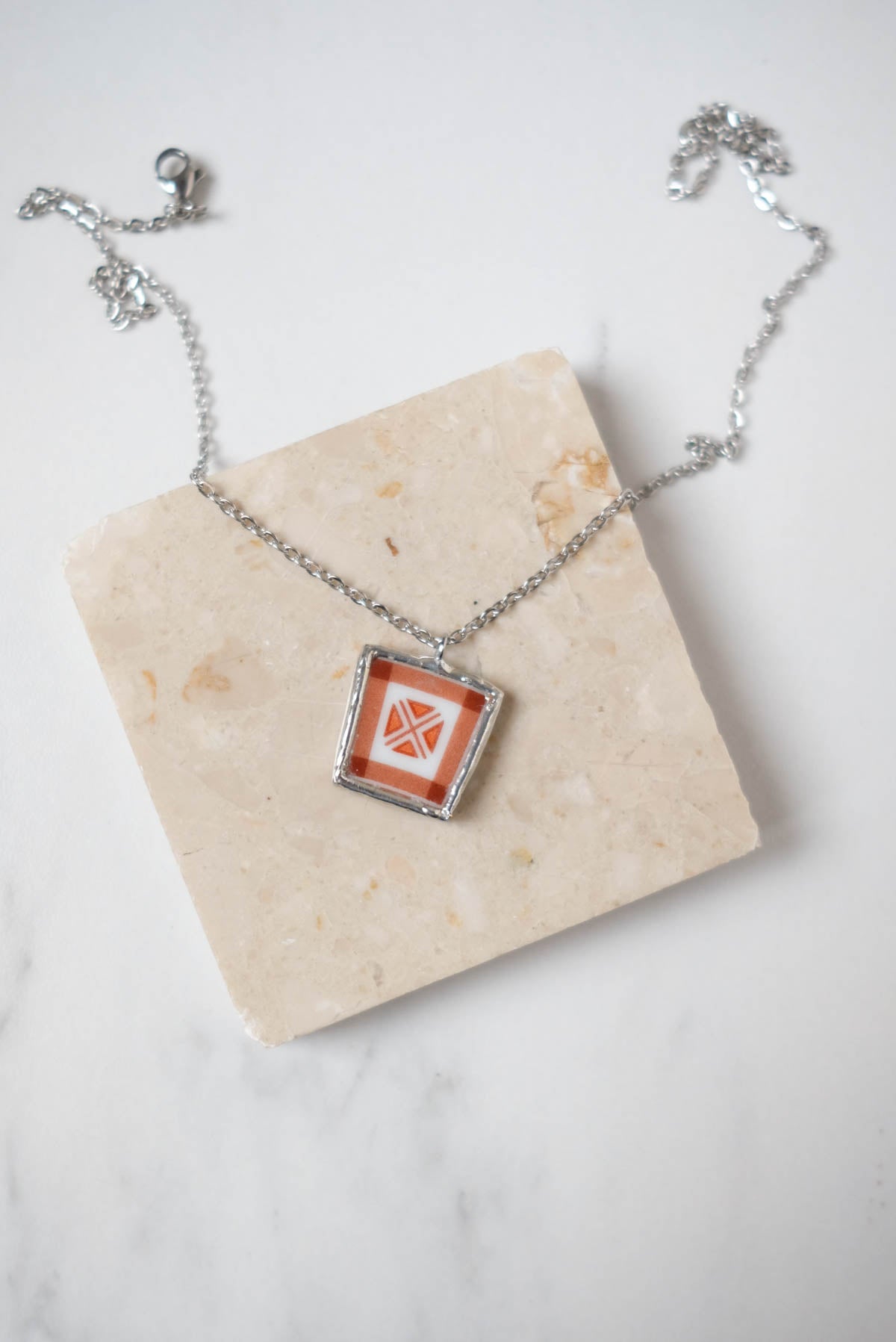 Collana quadratino