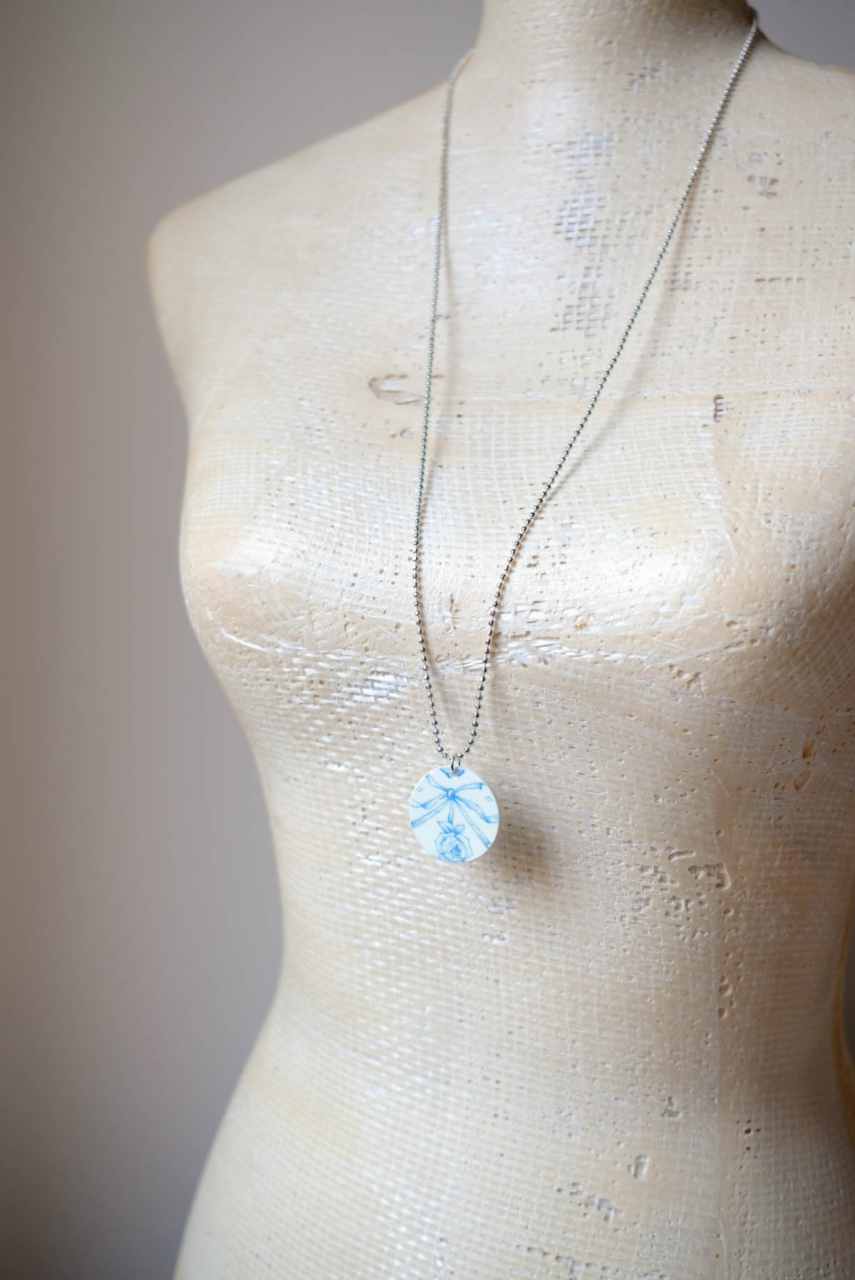 Collana fiocco azzurro