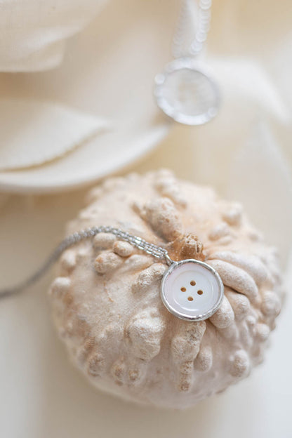 Collana bottoni media