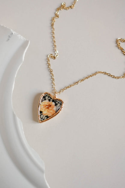 Collana cuorino rosa gialla